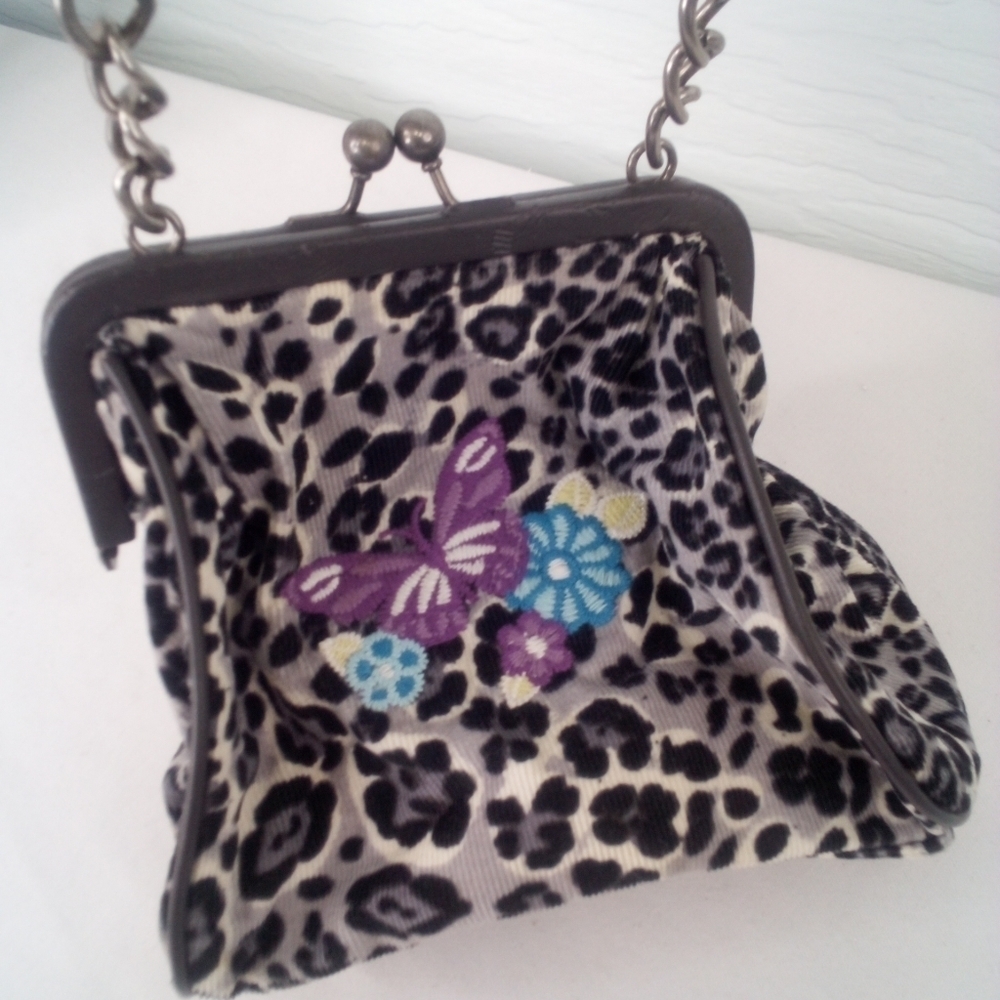 ANIMAL Print Purses - Picture 6 of 11